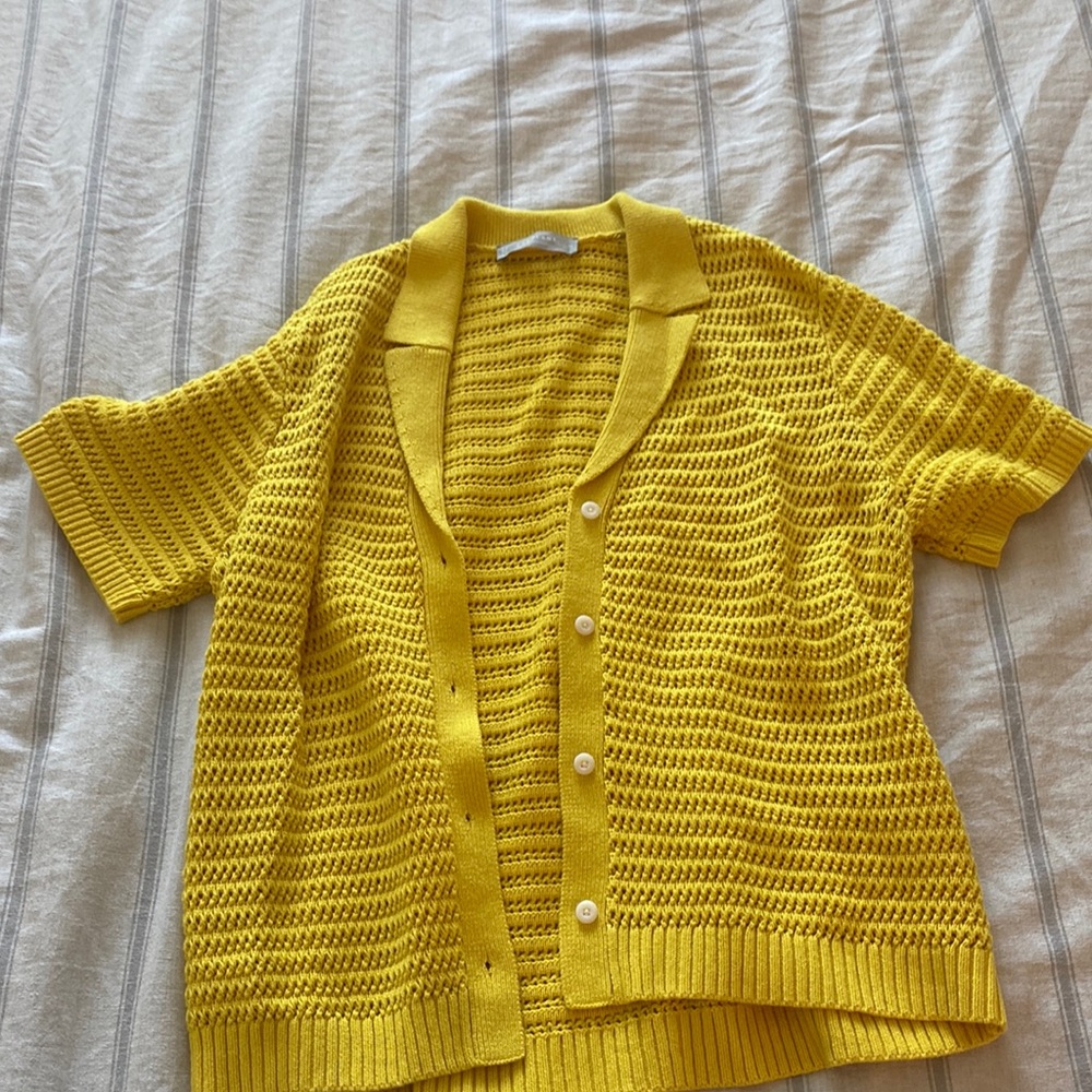 Everlane shirt - perfect for summer
